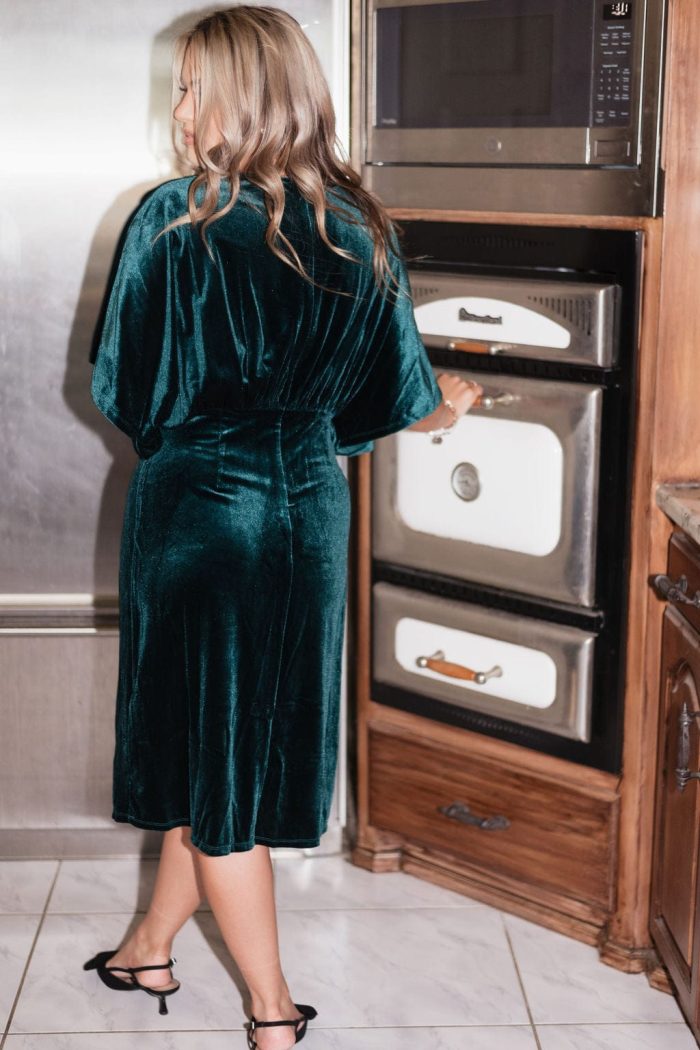 Green Velvet Kimono Sleeve Midi Dress - Image 2